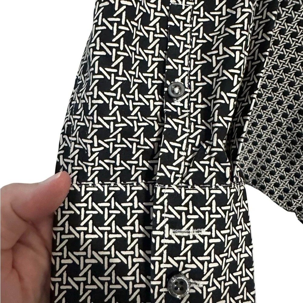 Lands End stylish geometric