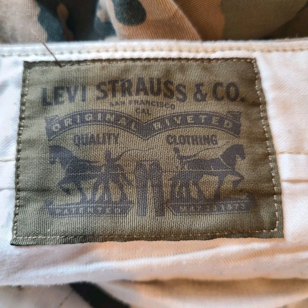 Levis Strauss Camo Pants Mens W33 L30 Military Style Straight Leg Streetwear‎