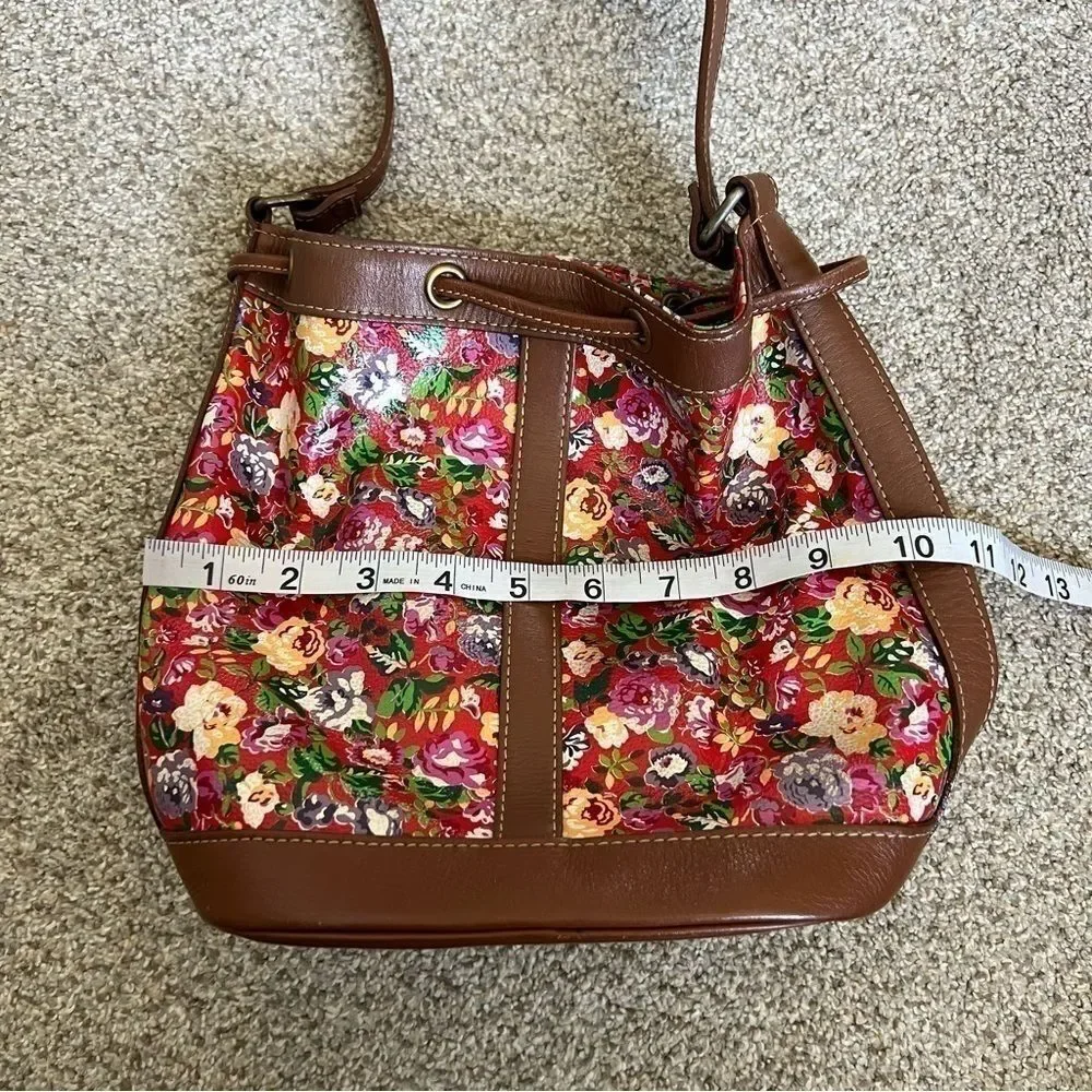 Vintage Kenzo Red Leather Floral Drawstring Bucket Bag Crossbody Chic Girly