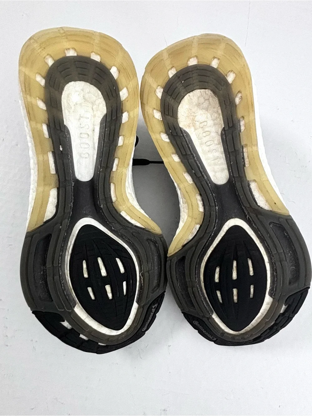 adidas lightweight athletic