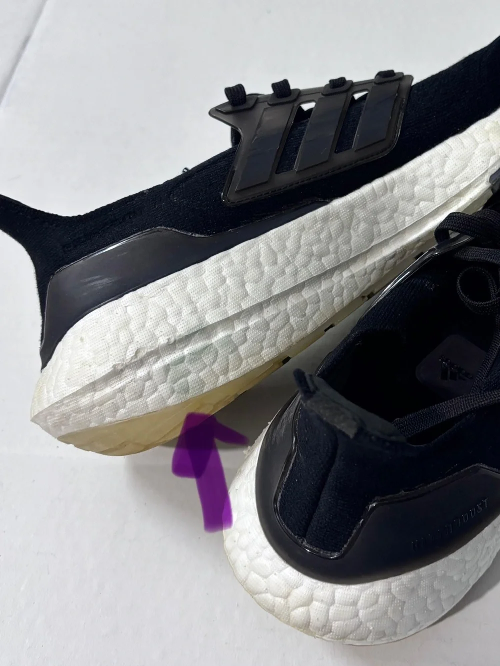 adidas lightweight athletic