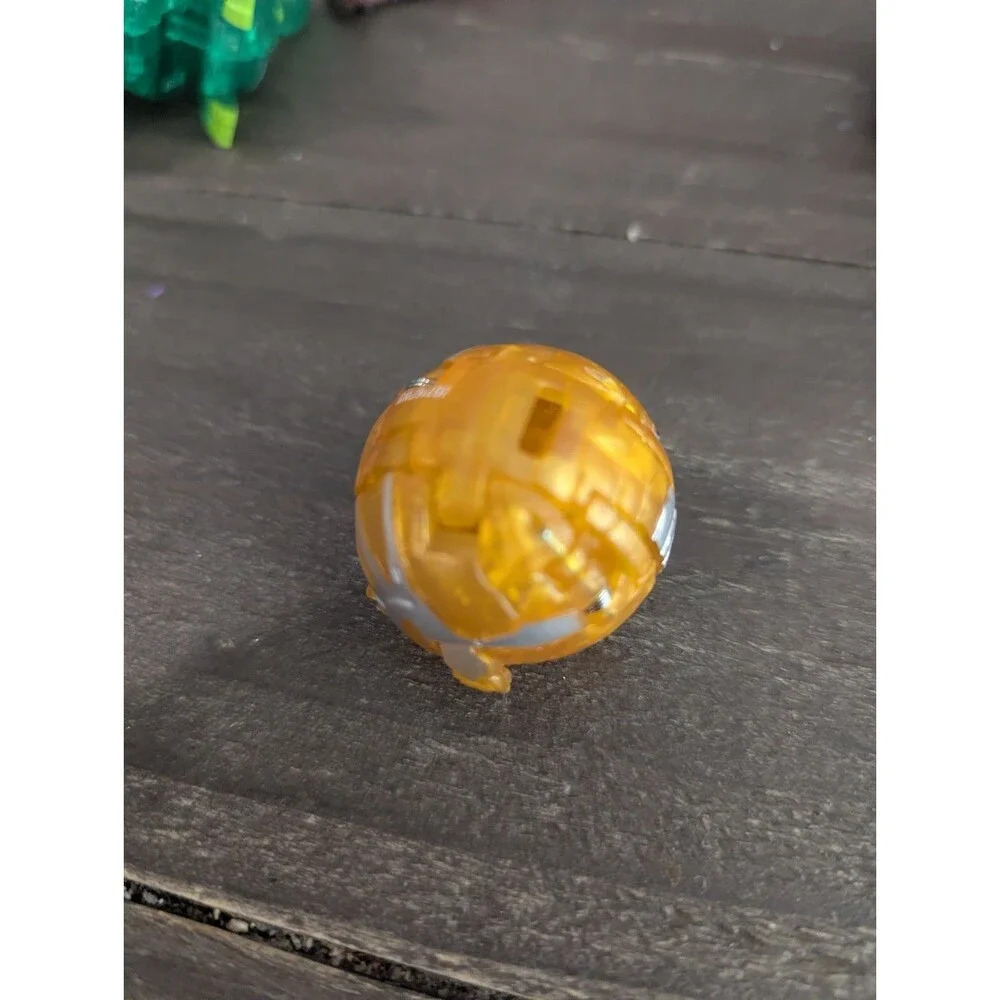 Bakugan Subterra Translucent Foxbat‎ Lot Of Bakugan Read Description