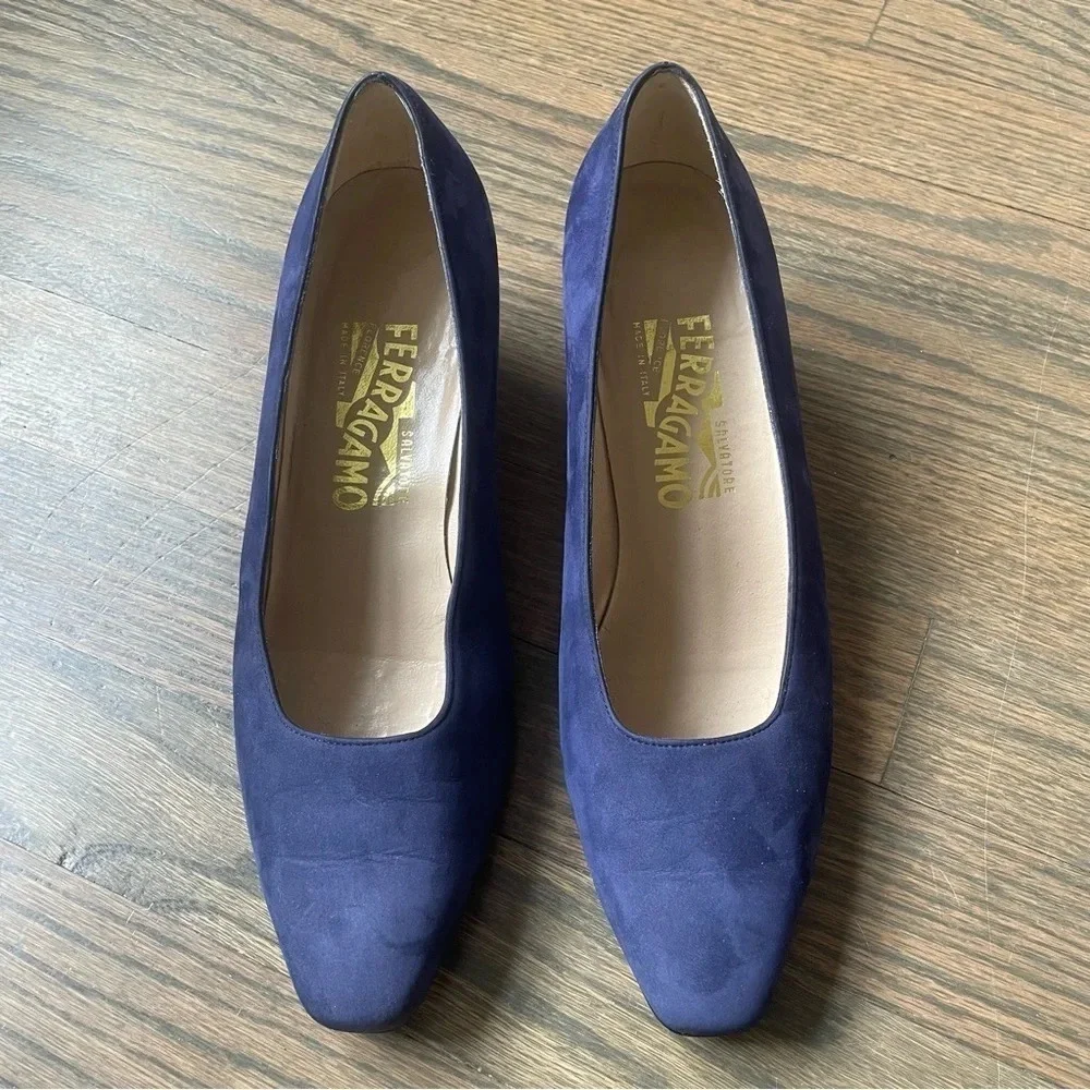 Salvatore Ferragamo very good