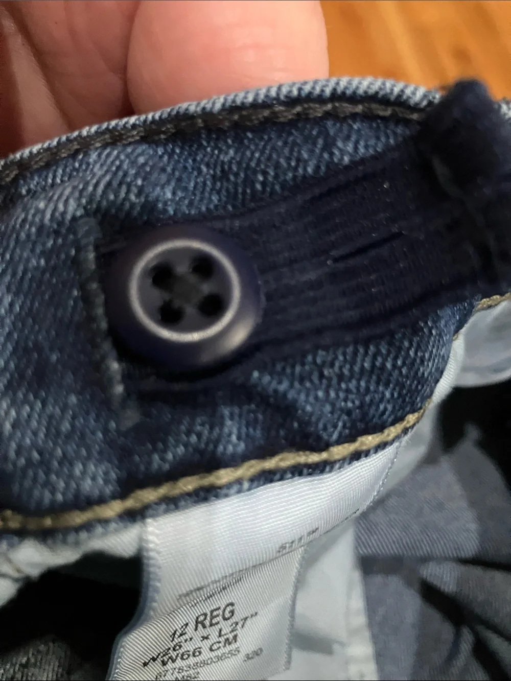 Levis straight leg