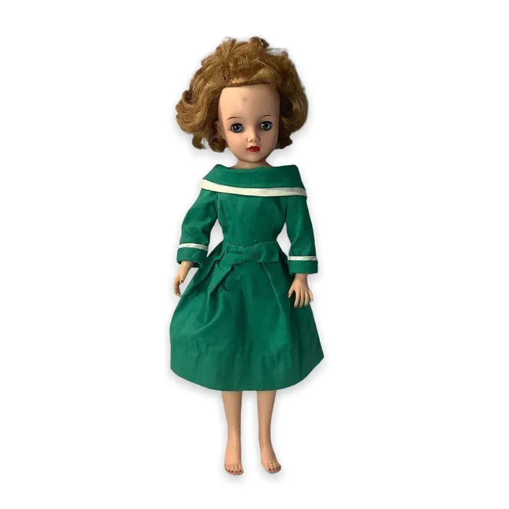 Vtg Deluxe  Reading Candy Fashion Doll VT-18 Green Dress Messy Hair 1958‎