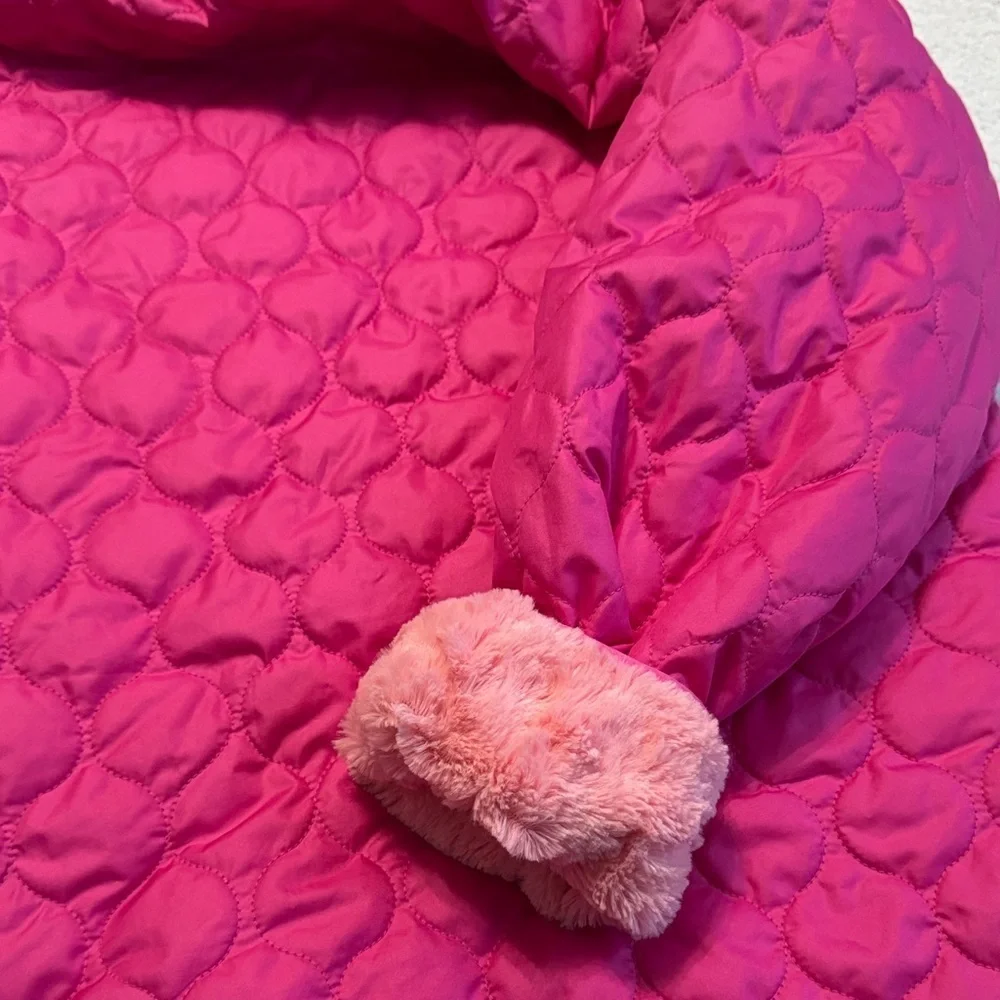 Columbia vibrant pink