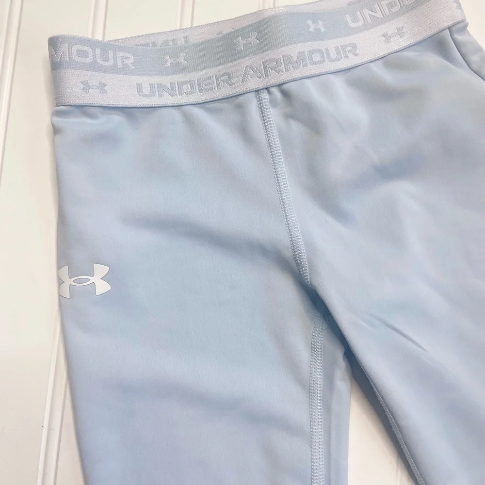 Under Armour pale baby