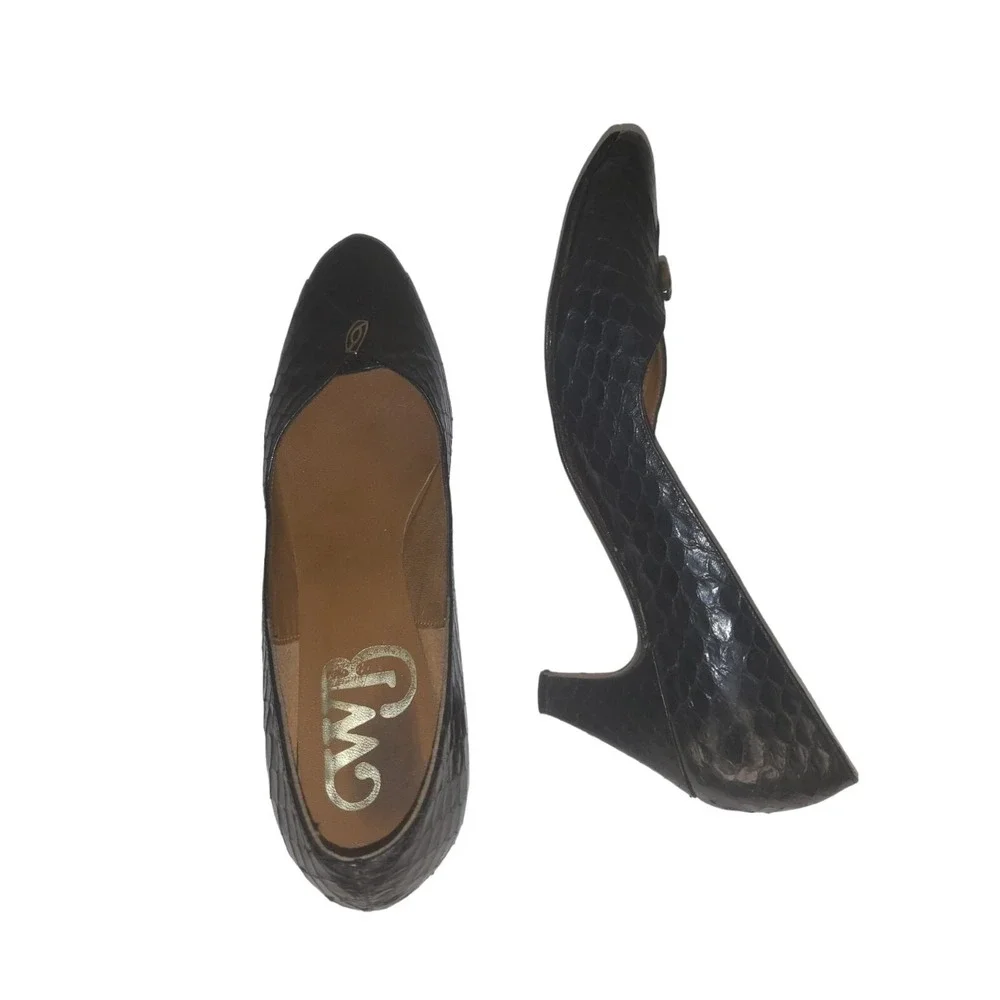 Clarks pre made