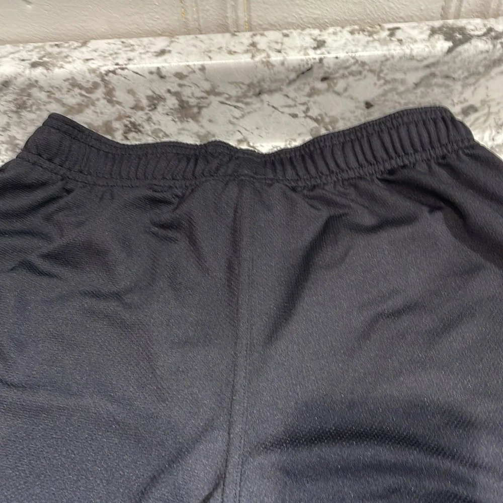 Under Armour loose large