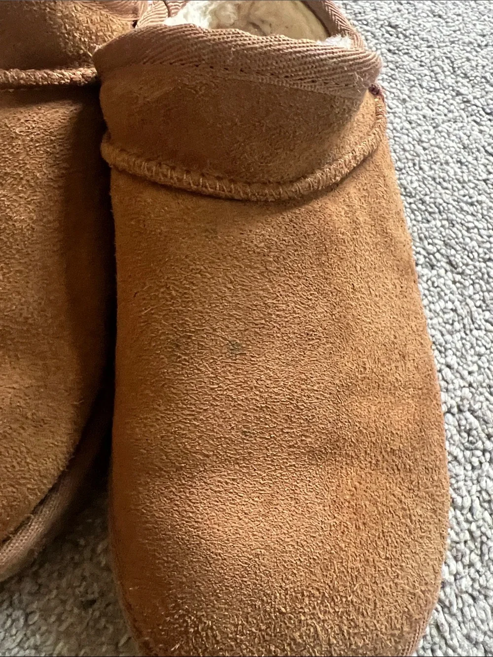 UGG classic slipper