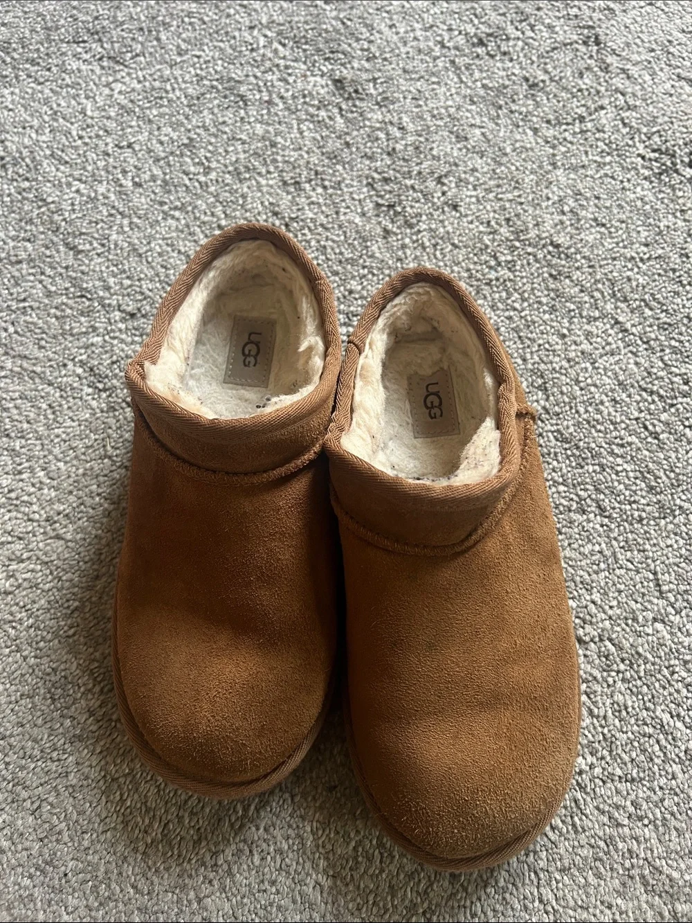UGG classic slipper