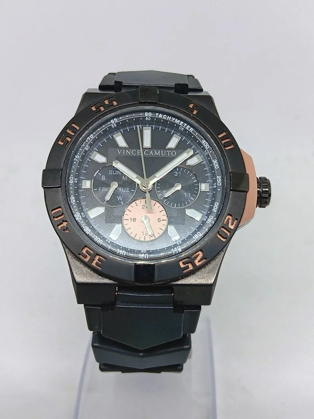 Vince Camuto pre owned