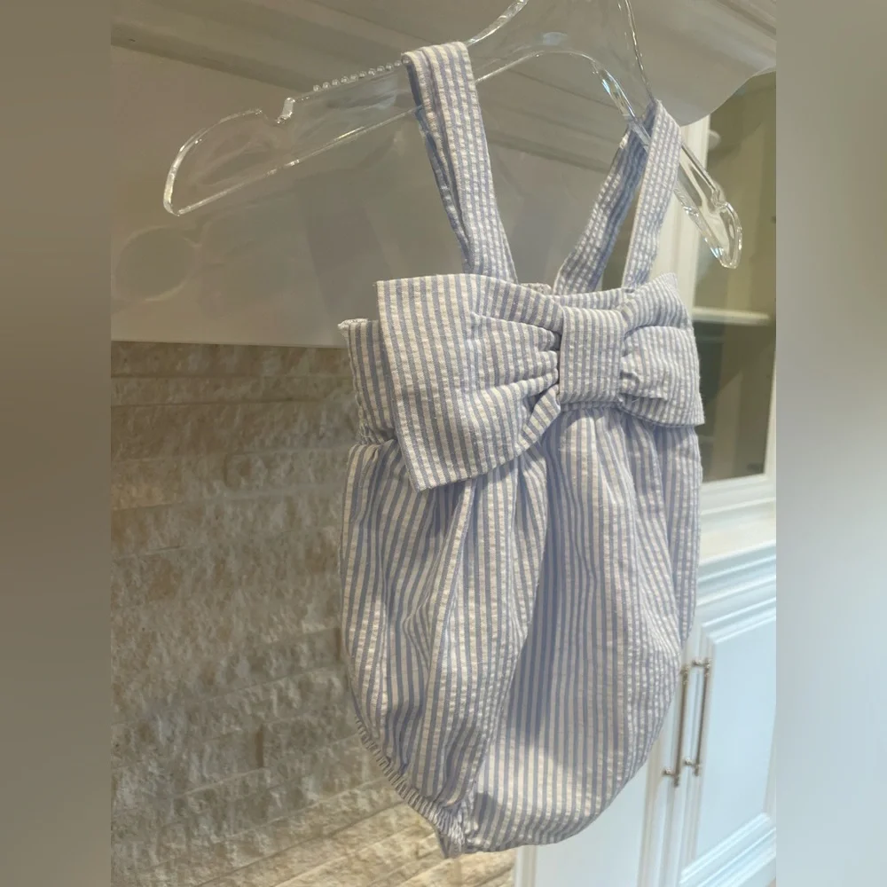 Mud Pie classic blue