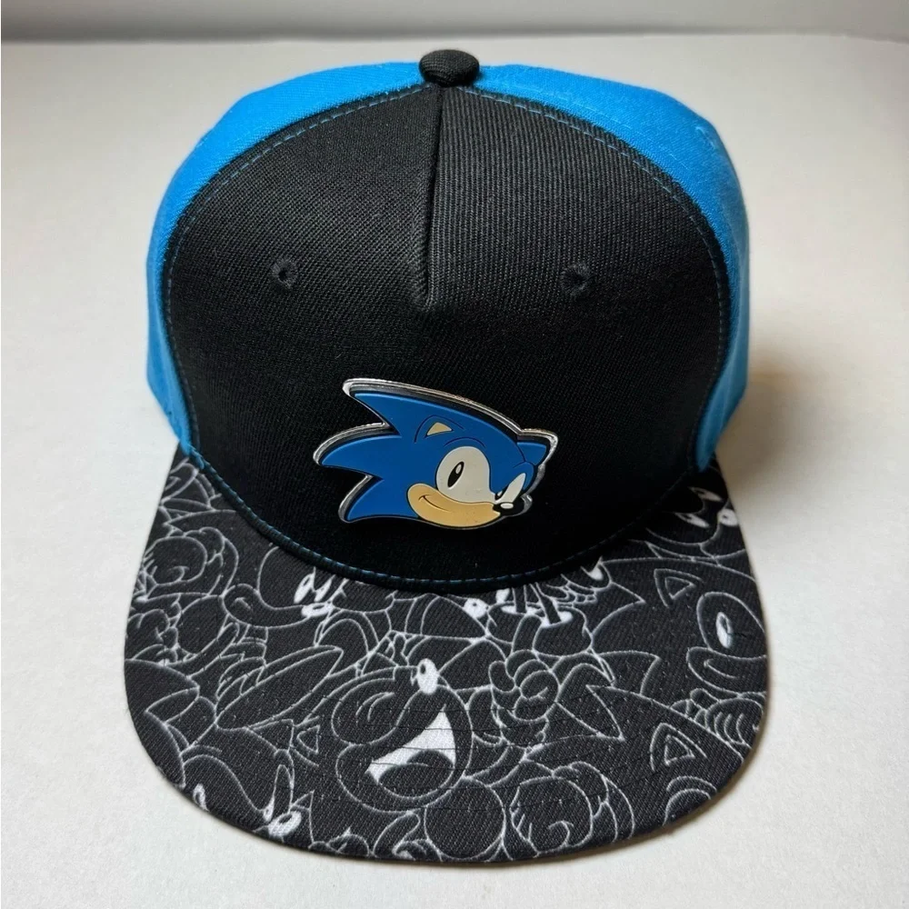 Sonic the Hedgehog Baseball Cap, Adjustable Snapback Hat with Flat Brim, Black