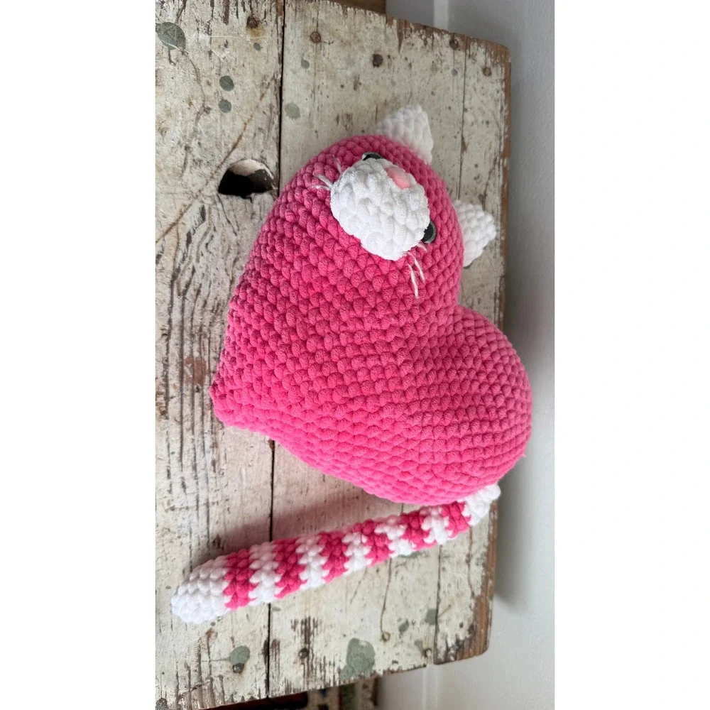 N/A handmade knitted