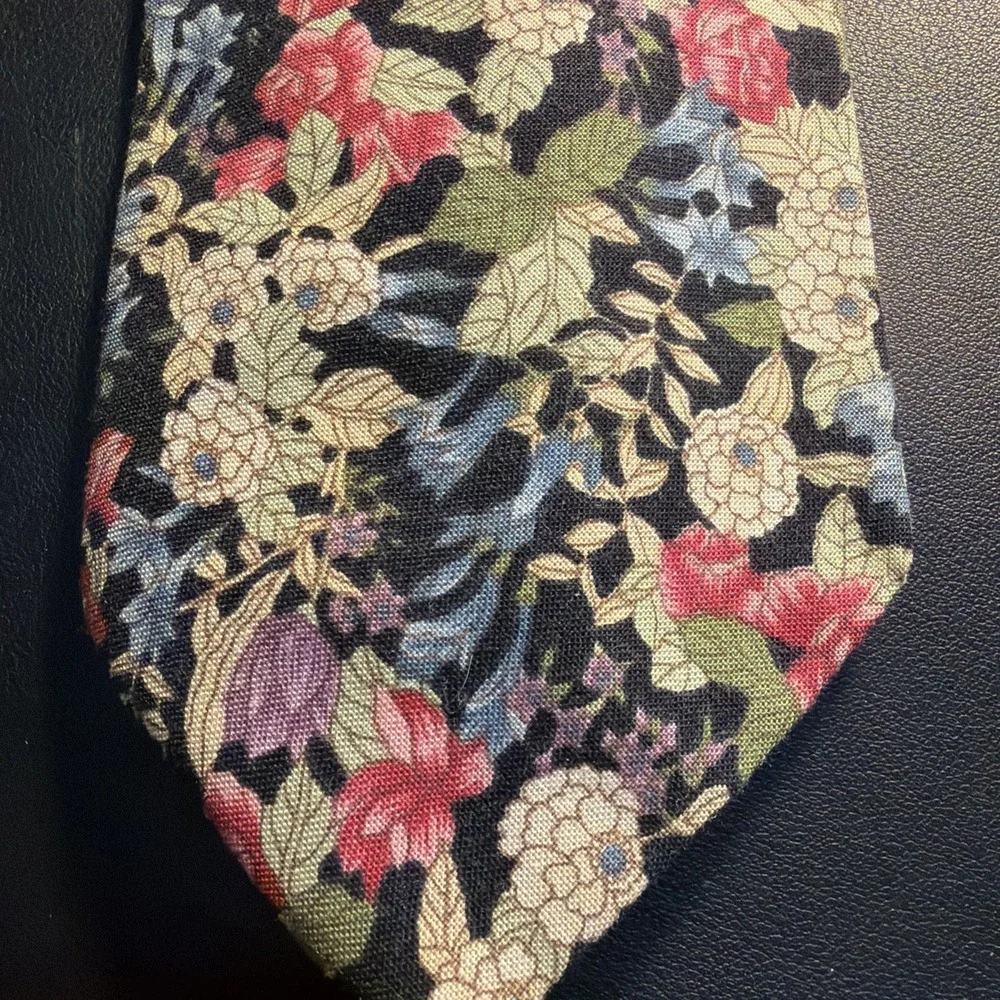 Men's Brooks Brothers Black Cream Pink Green Floral Cotton Tie USA!