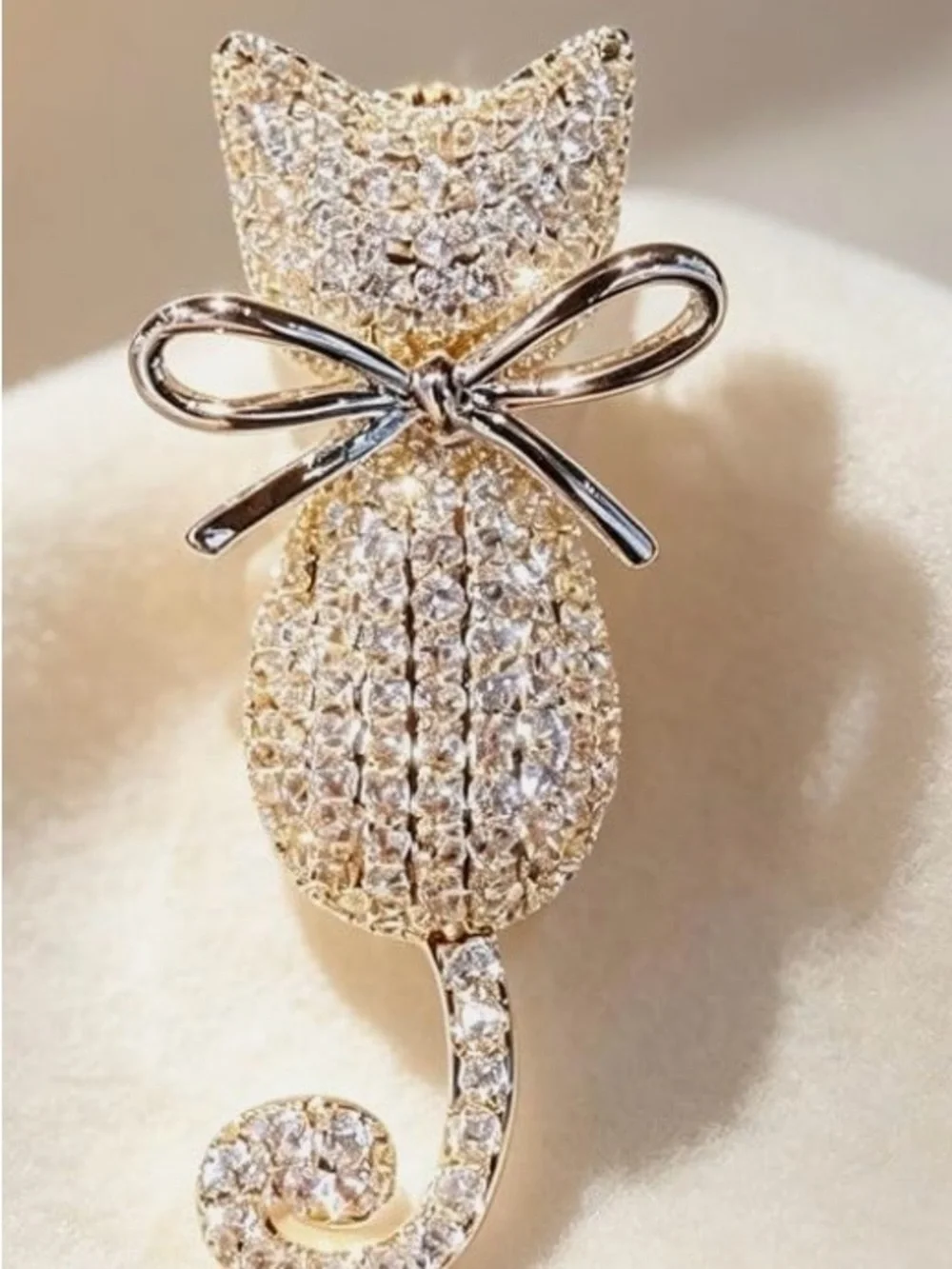 N/A elegant silver
