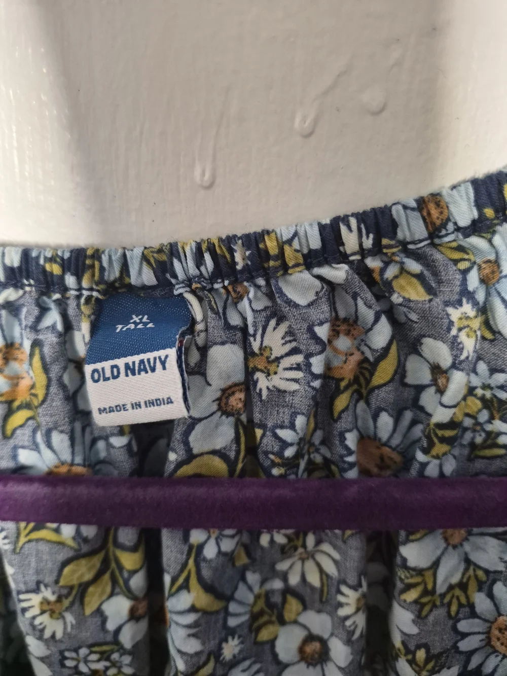 Old Navy navy blouse