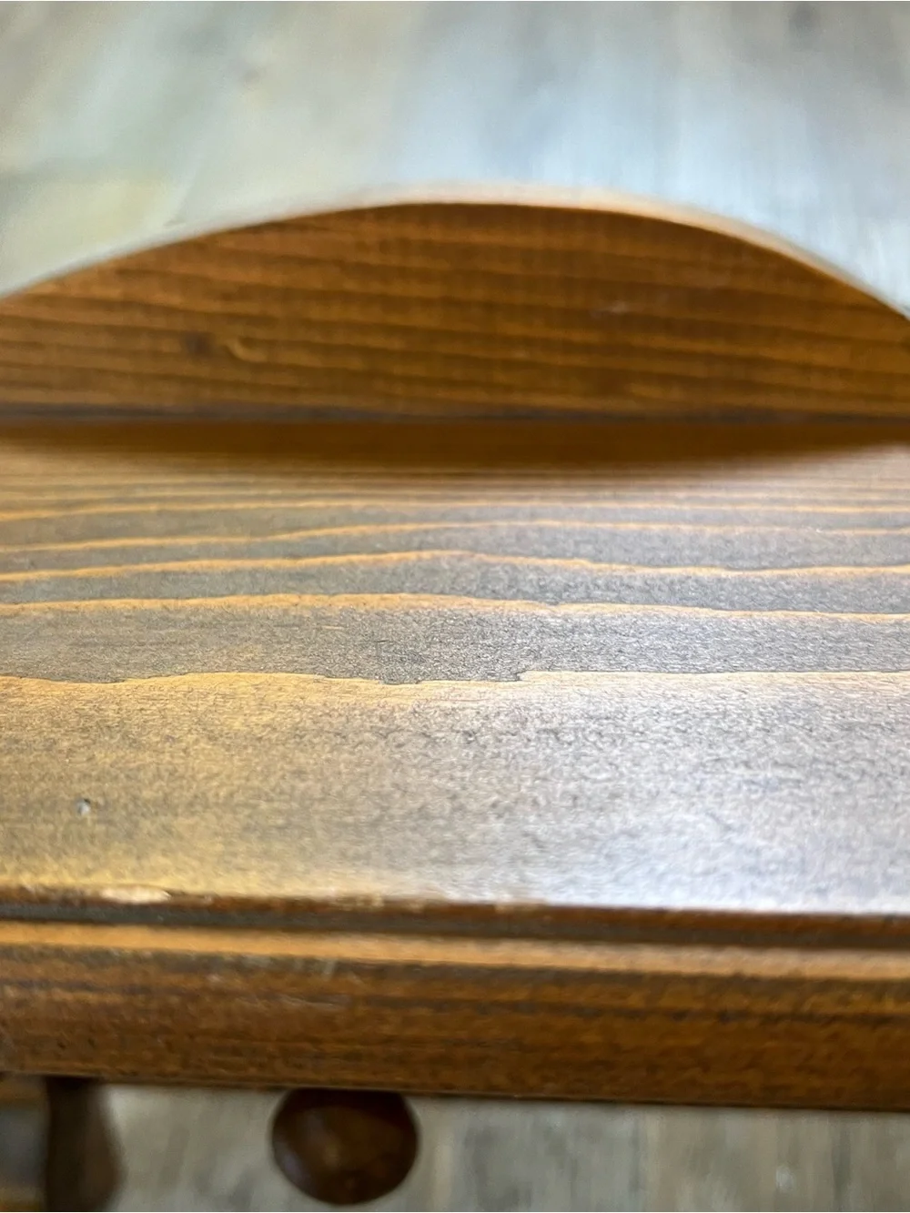 Wooden Shelf With Hearts And Hanging Pegs, Display, Scroll