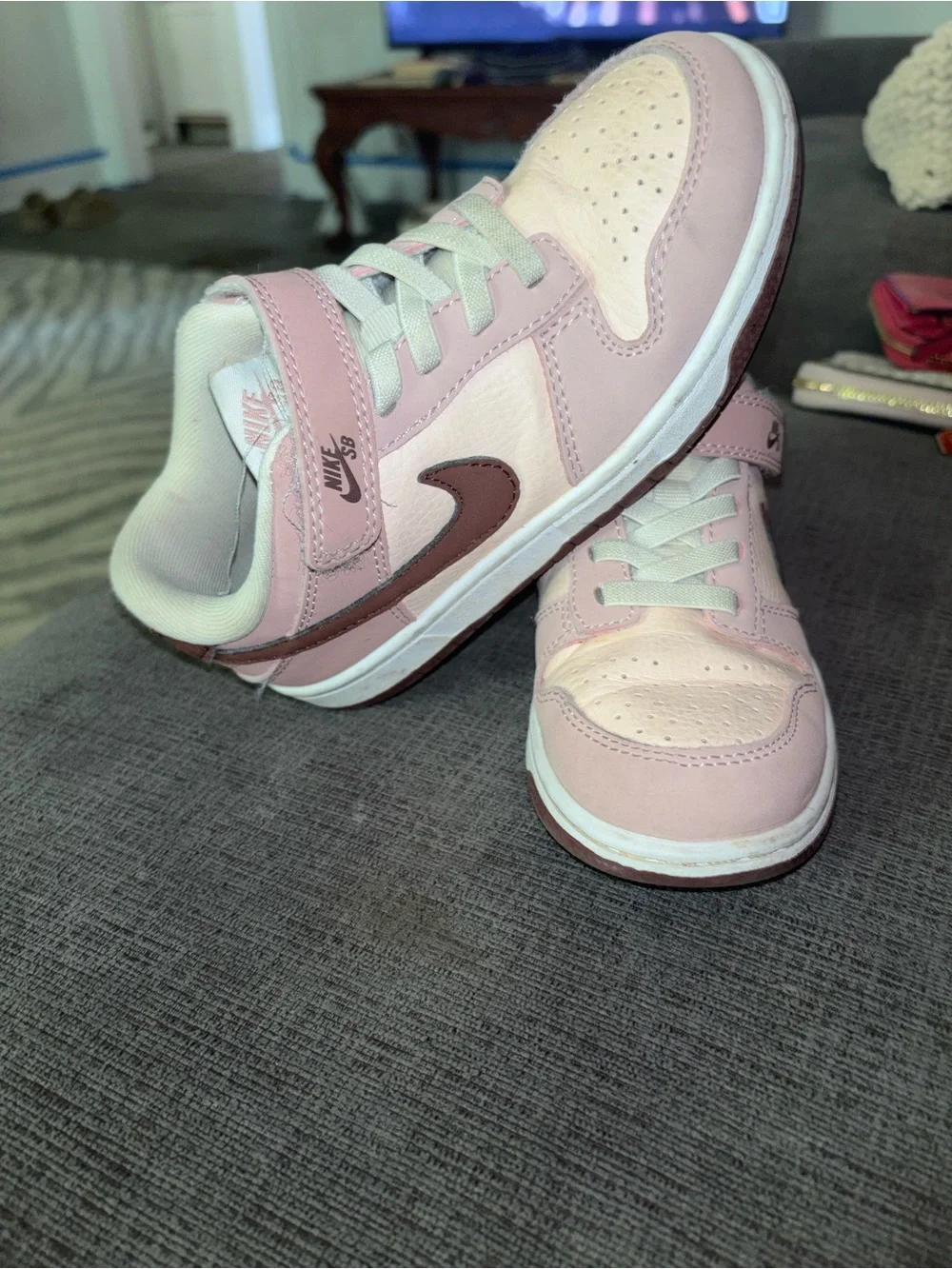 Nike midsole loop