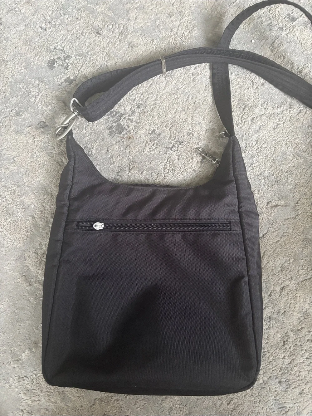 Travelon messenger crossbody