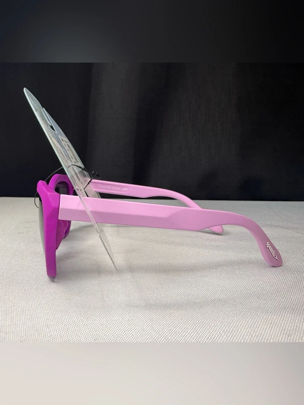 Speedo kids sunglasses