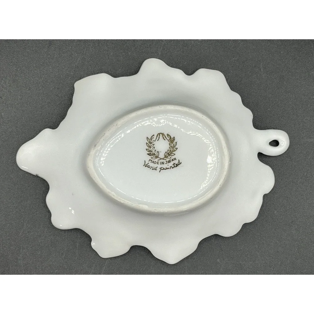 Lenox leaf shaped