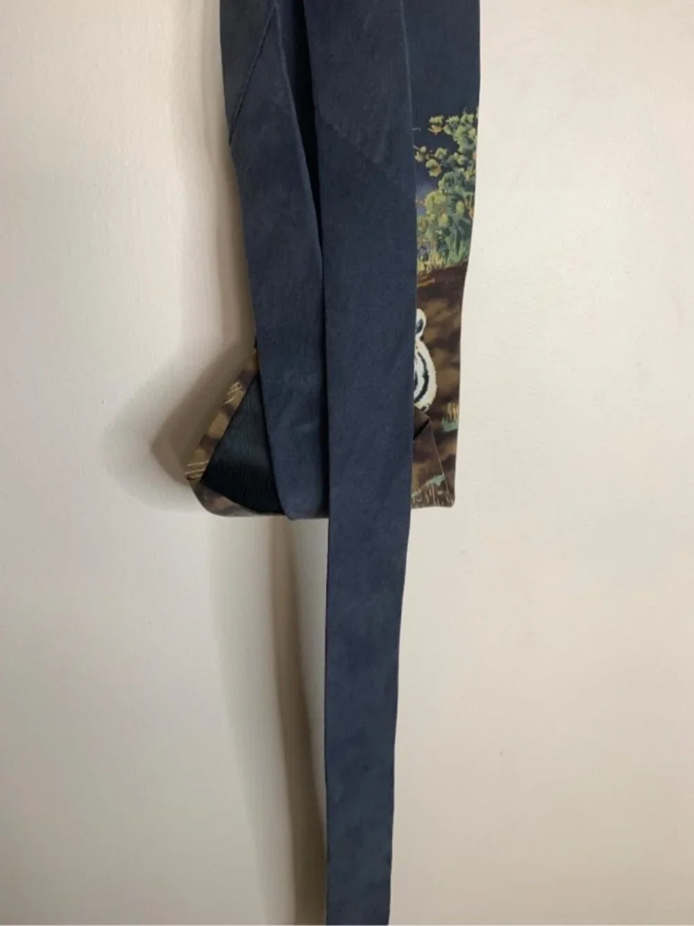 Vintage excellent