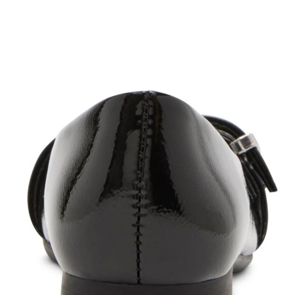 Steve Madden adorable stylish