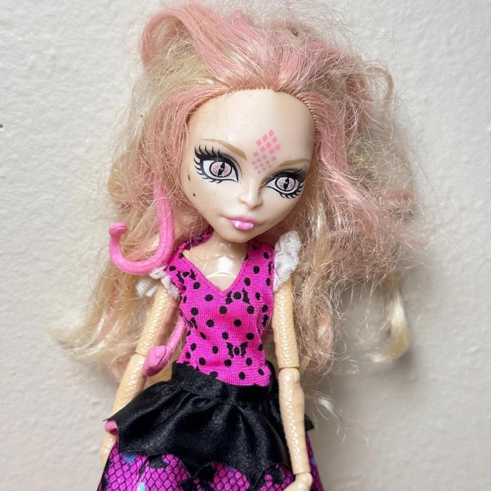 Mattel Monster High Viperine Gorgon Frights, Camera, Action! Hauntlywood Doll