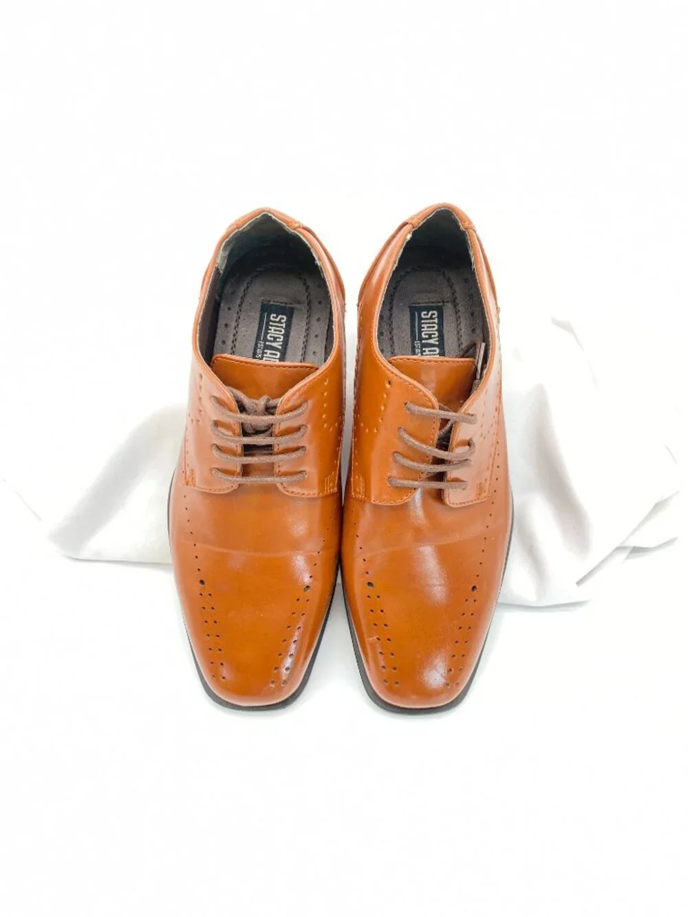 Stacy Adams school caramel