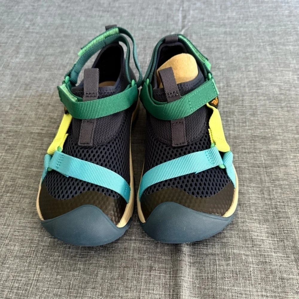 Teva stylish comfortable