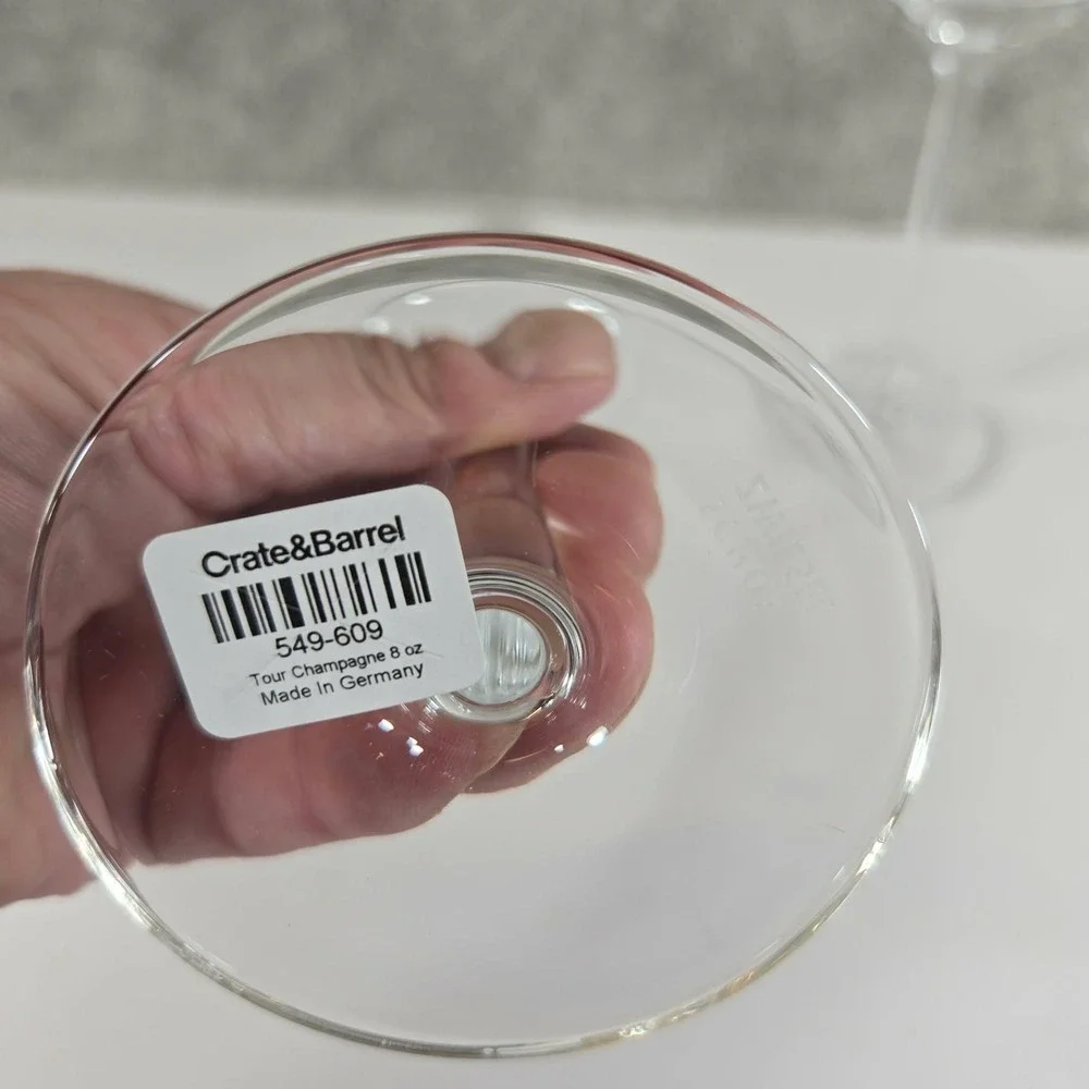 Crate & Barrel Tour Champagne Flutes Clear Glass Set of 2 Made in Germany 8oz‎