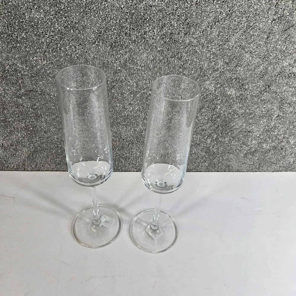 Crate & Barrel Tour Champagne Flutes Clear Glass Set of 2 Made in Germany 8oz‎