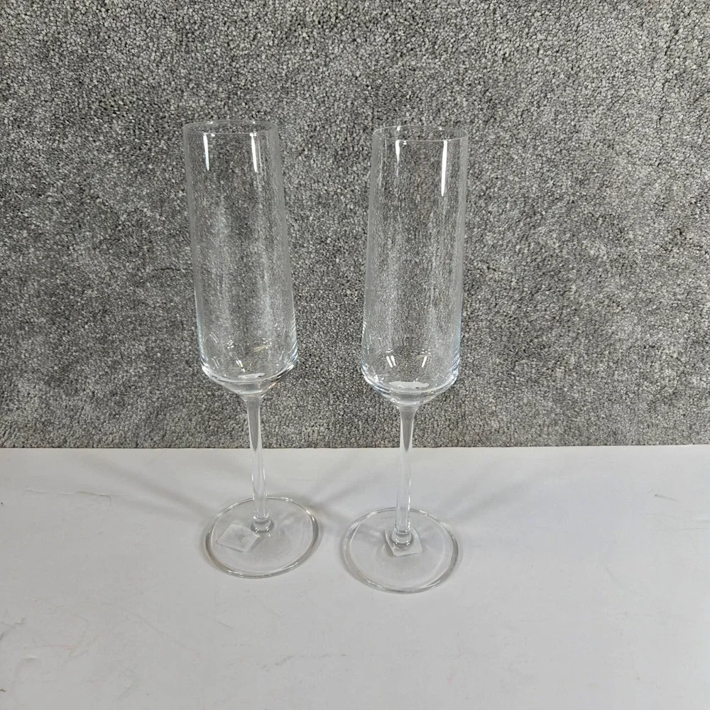 Crate & Barrel Tour Champagne Flutes Clear Glass Set of 2 Made in Germany 8oz‎