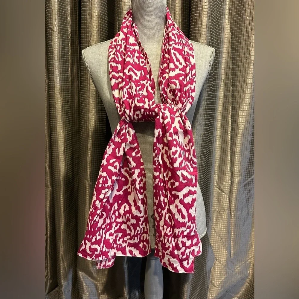 Diane Von Furstenberg so love out