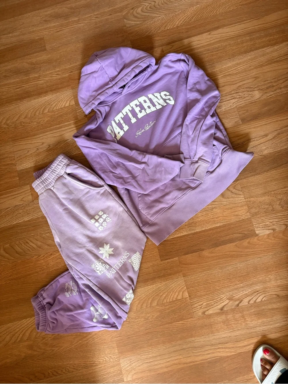 Kelsea ballerini soft lavender