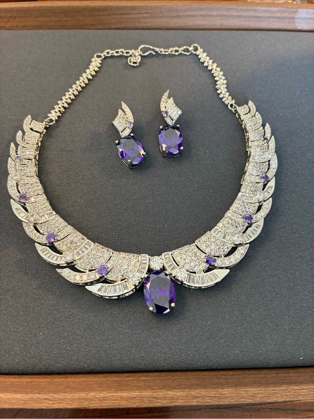 N/A stunning silver