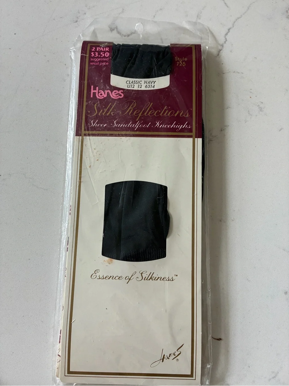 VintageBerkshire Day Sheer Queen Sandalfoot Hosiery - Coffee & Assorted Packages