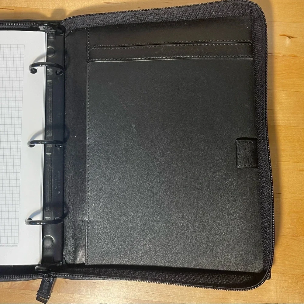Tumi alpha slg