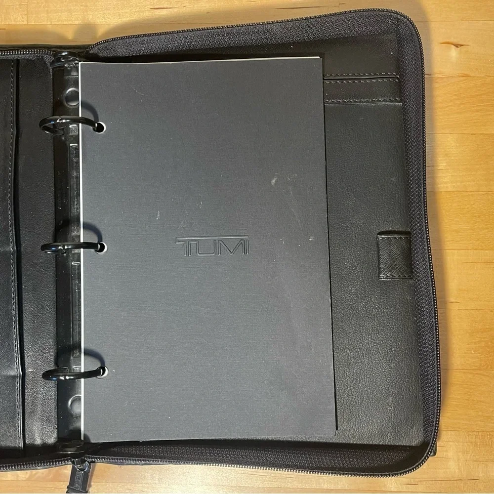 Tumi alpha slg