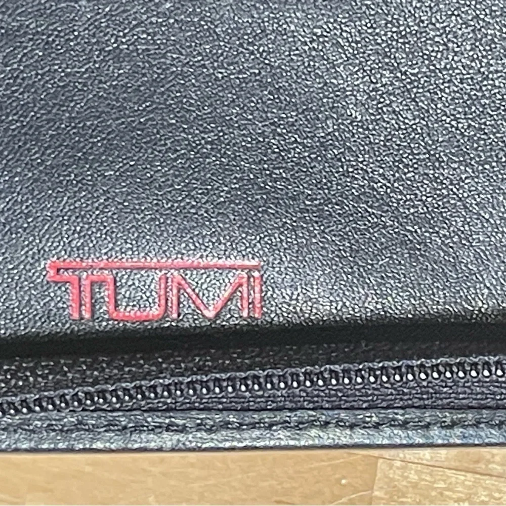 Tumi alpha slg