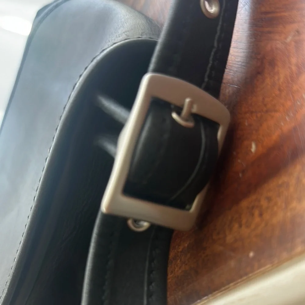 Coach this sleek
