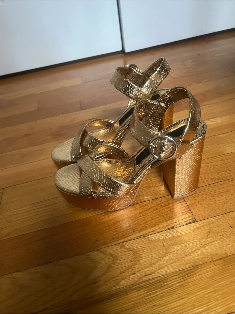 Zara bold metallic