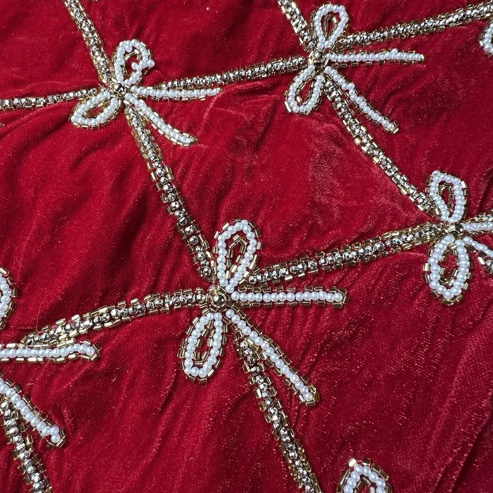 Farrisilk this ornate
