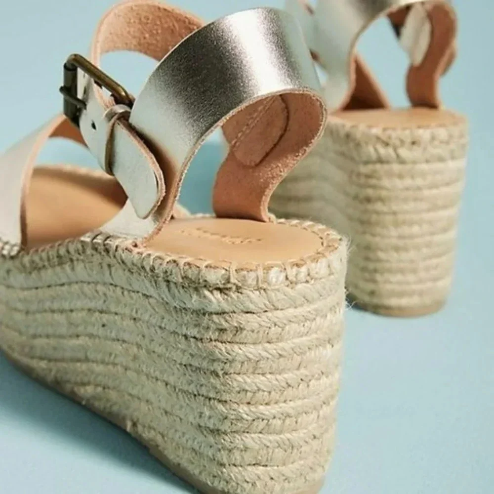 Anthropologie 10 ankles