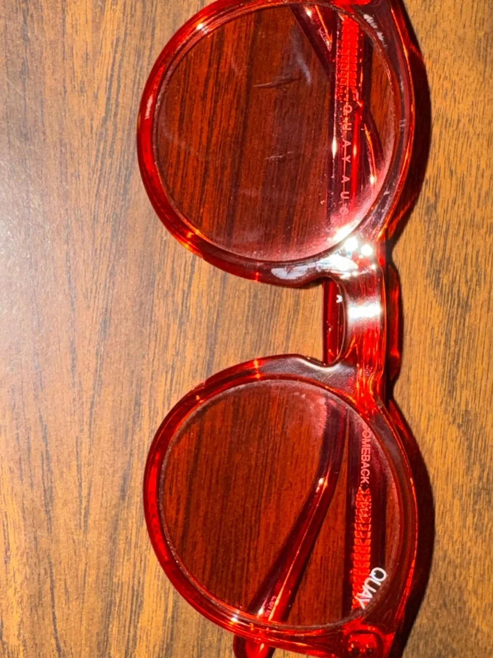 Quay Australia red round