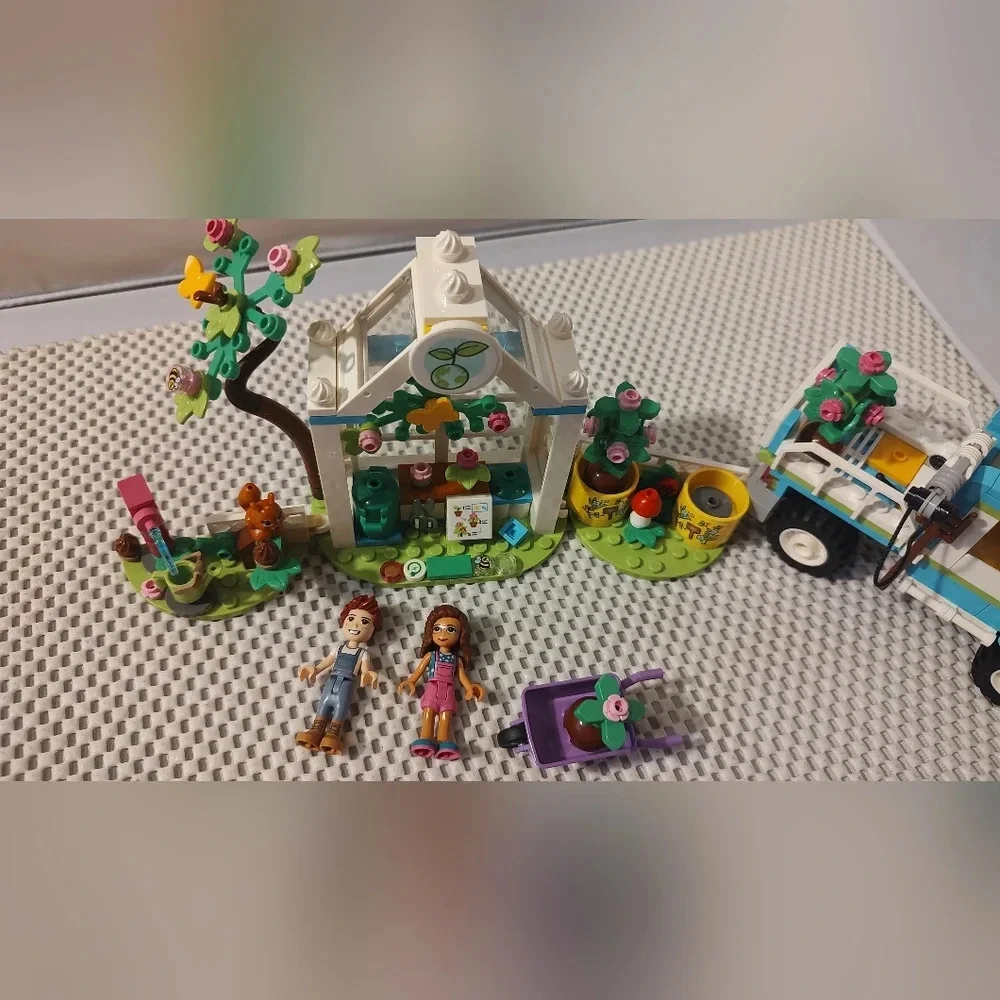 Lego Friends 41707 Tree Planting Vehicle