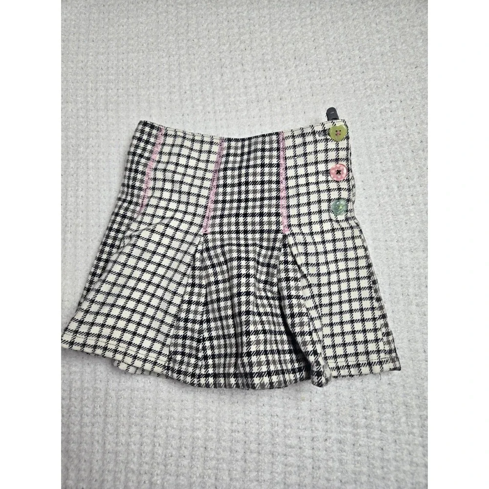 Y2K Girls‎ Plaid Pleated Skort Size 6 Black White Pink Heart Button 2006