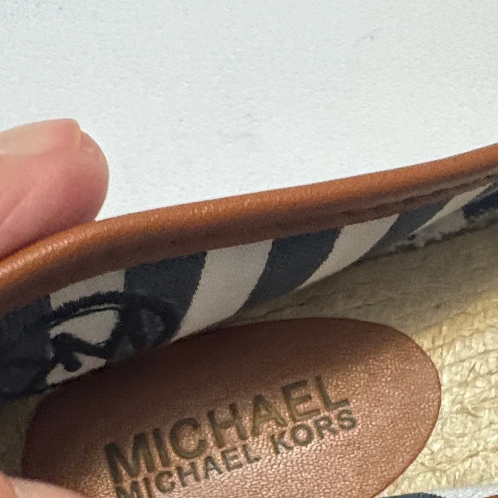 Michael Kors casual perfect wear